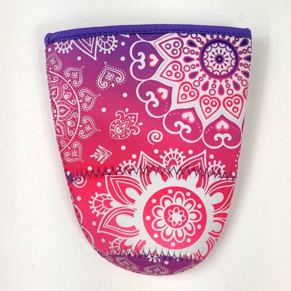 2 pack pink and blue Neoprene Water bottle coozies - Picture 4 of 8